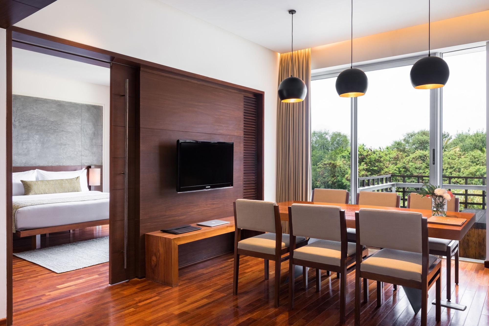 Holiday Inn & Suites Bengaluru Whitefield Экстерьер фото